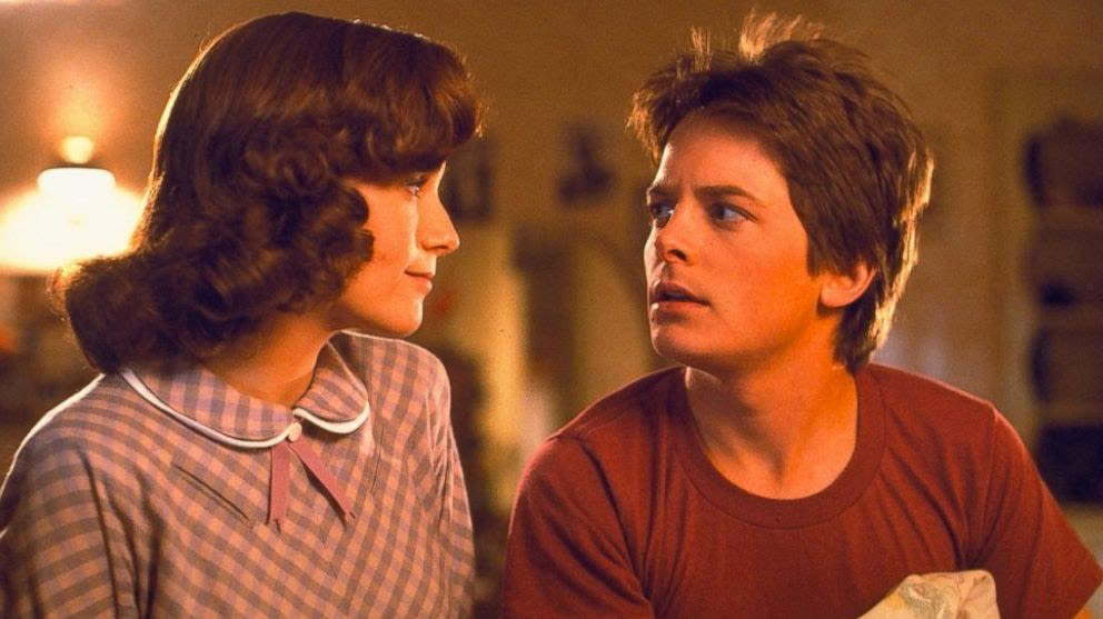 “I did 900 movies in a row”: Lea Thompson Felt She Couldn’t be a Movie Star Anymore After Back to the Future and Movie With Tom Cruise Because of...