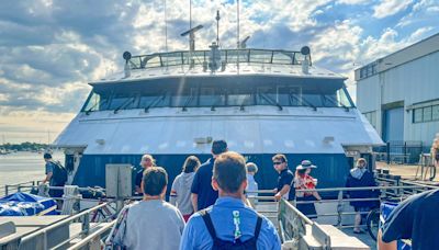 I spent $79 on a round-trip ferry to Martha's Vineyard. The ocean views and full-service bar weren't even the best parts.