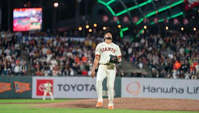 San Francisco Giants Unveil Electric Light Show For Their Elite Closer