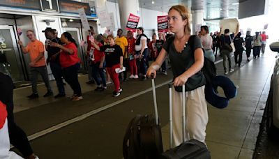 More than 3 million pass through US airport security in a day for the first time as travel surges