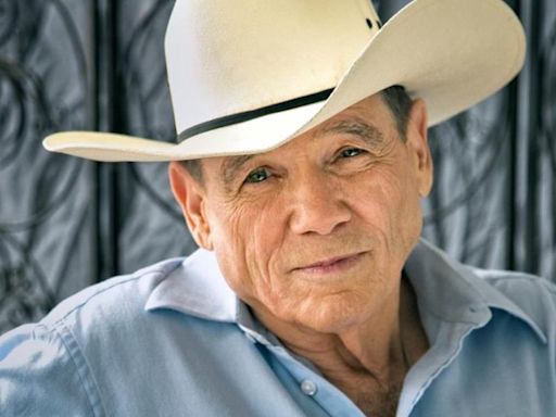 Louisiana mystery writer James Lee Burke looks at the dark side, from a new point of view