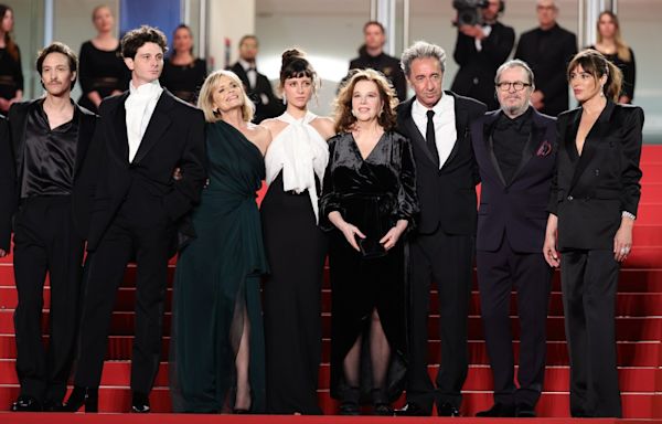 Paolo Sorrentino’s ‘Parthenope’ World Premiere Draws Nine-Minute Standing Ovation – Cannes Film Festival