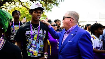 The Buzz: No. 1 Wide Receiver in America Sets LSU Official Visit
