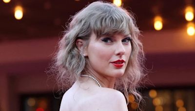 Un álbum original de Taylor Swift con versiones inéditas de sus canciones fue subastado por más de USD 12.000