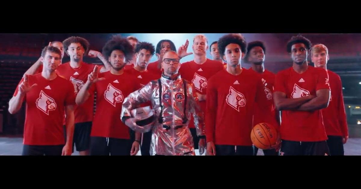 CRAWFORD | Kelsey shoots for the stars in new hype trailer: "Louisville basketball is back"