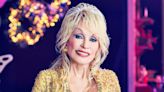 Fans Are Stunned After Hearing Dolly Parton’s New Christmas Song