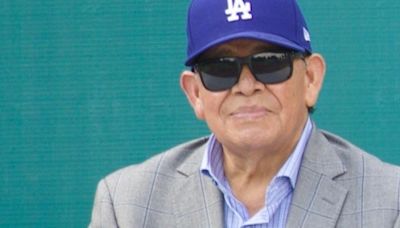 MLB: Fernando Valenzuela fue internado, según David Faitelson