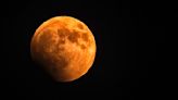 Una 'luna azul', dos eclipses lunares y cuatro 'superlunas': cuándo ver las 13 lunas llenas este año