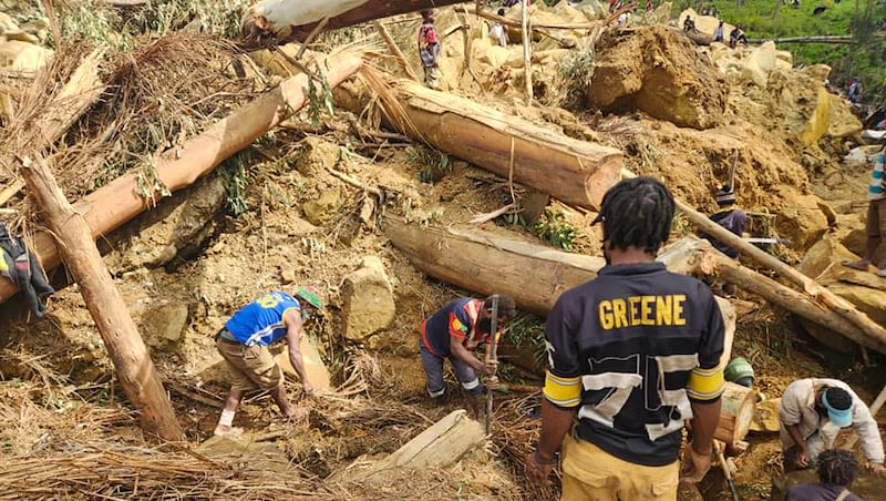 Landslides in Papua New Guinea kill thousands, says the government