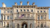 Look inside the Breakers, a 70-room, 138,300-square-foot mansion that belonged to one of America's wealthiest Gilded Age families