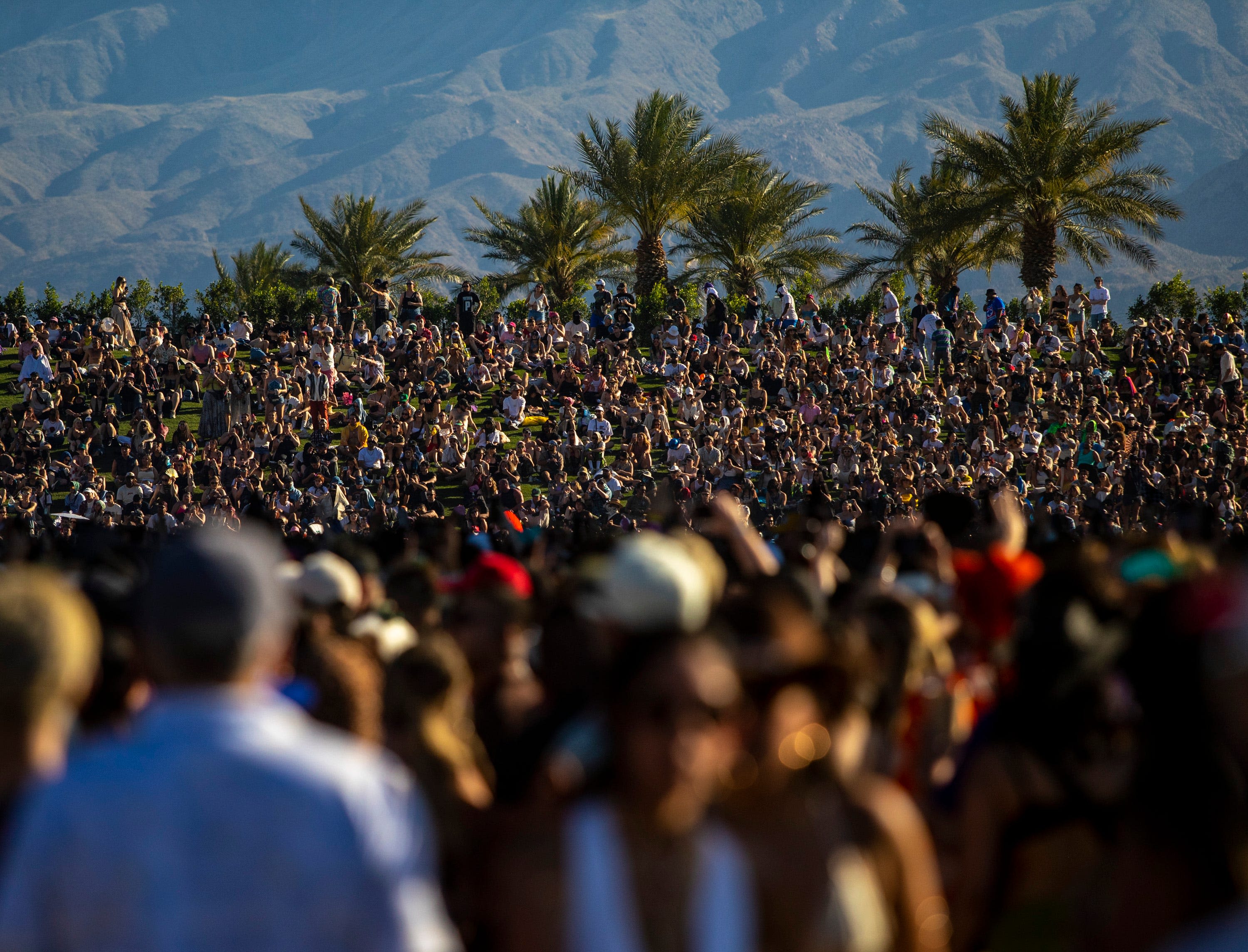 Coachella 2024: Final day of the fest features heat, a hill and an injured artist