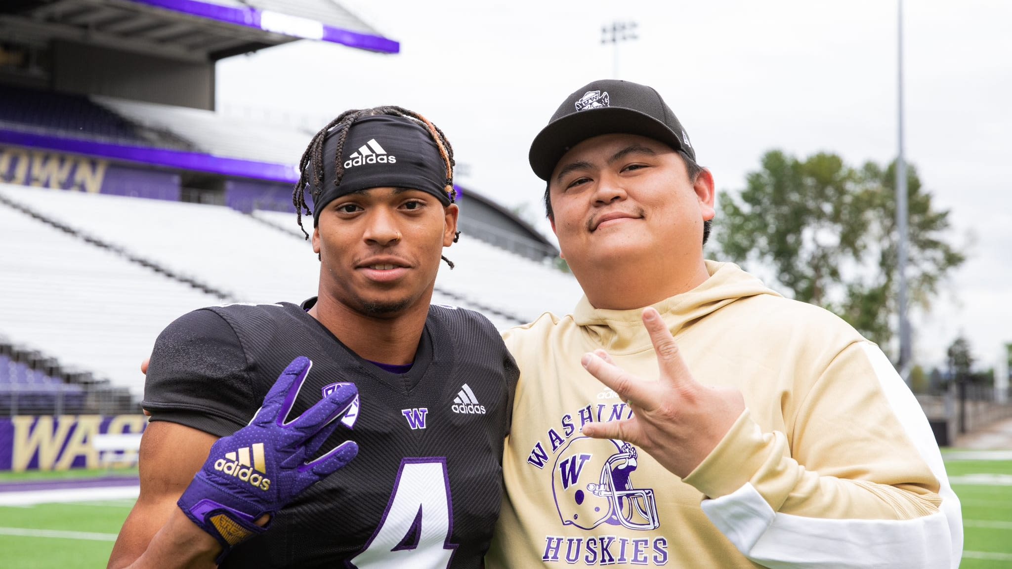 Huskies Play the Name Game, Land Speedy Running Back