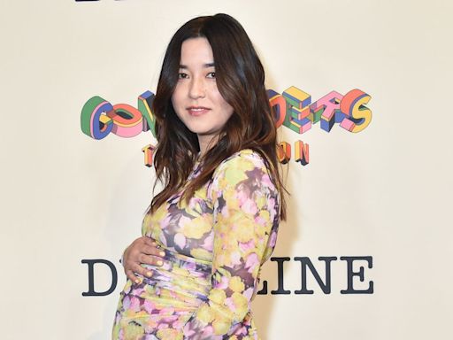 Maya Erskine and Michael Angarano expecting baby girl