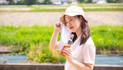 健康網》補水選錯飲料反中暑 喝綠茶、啤酒小心脫水 - 自由健康網