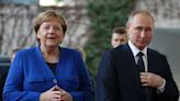 Merkel Warns of Isolating Russia After Putin’s ‘Big Mistake’