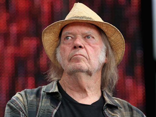 “We are still not fully recovered”: Neil Young cancels July and September shows