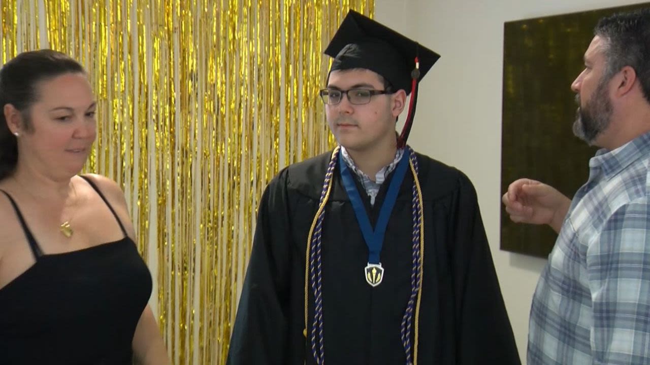 17-year-old becomes one of the youngest graduates in Southeastern University history