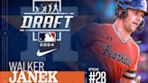 Astros sign top Draft pick Walker Janek