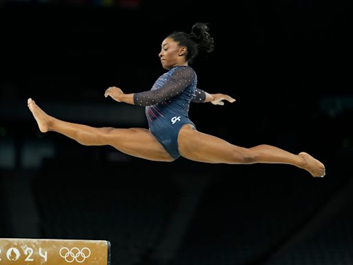 Olympic gymnastics live updates: Simone Biles results, Team USA scores, highlights