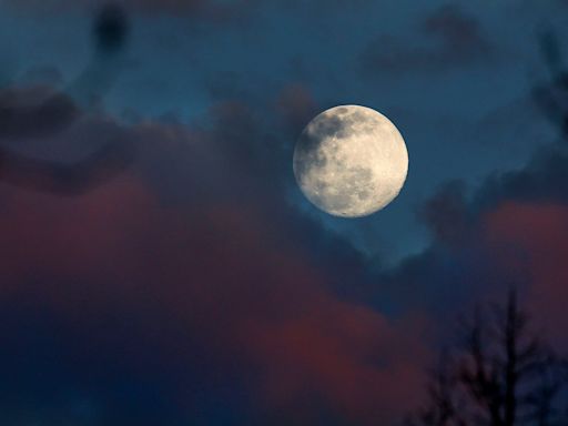 When is the full moon in June? Strawberry Moon to sweeten the night sky