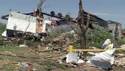 Hermanos de Nebraska son expulsados de su casa tras el paso de un tornado, sobrevivieron para contarlo