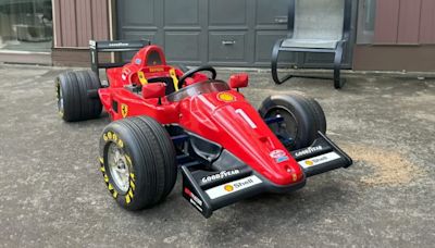 Now's Your Chance to Snag This Awesome Schumacher-Era Ferrari Go-Kart