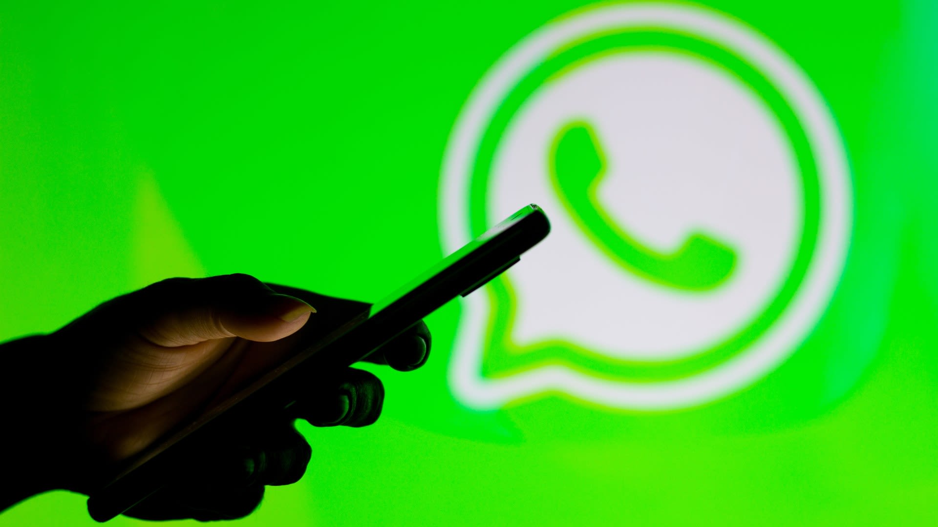 No more passwords! iPhone owners get major WhatsApp upgrade months after Android