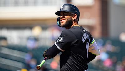 White Sox Manager Drops Murky Yoan Moncada Injury Update