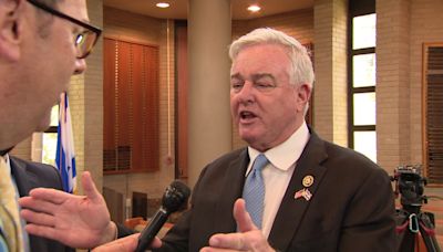 Maryland Rep. David Trone explodes in anger at FOX 5 when asked about his social media posts