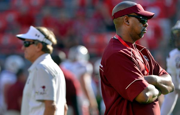 Dabo Swinney to add former South Carolina assistant Lorenzo Ward to Clemson football staff | Report