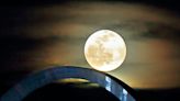 Full moon rising: The first lunar spectacle of 2023 is this weekend's wolf moon