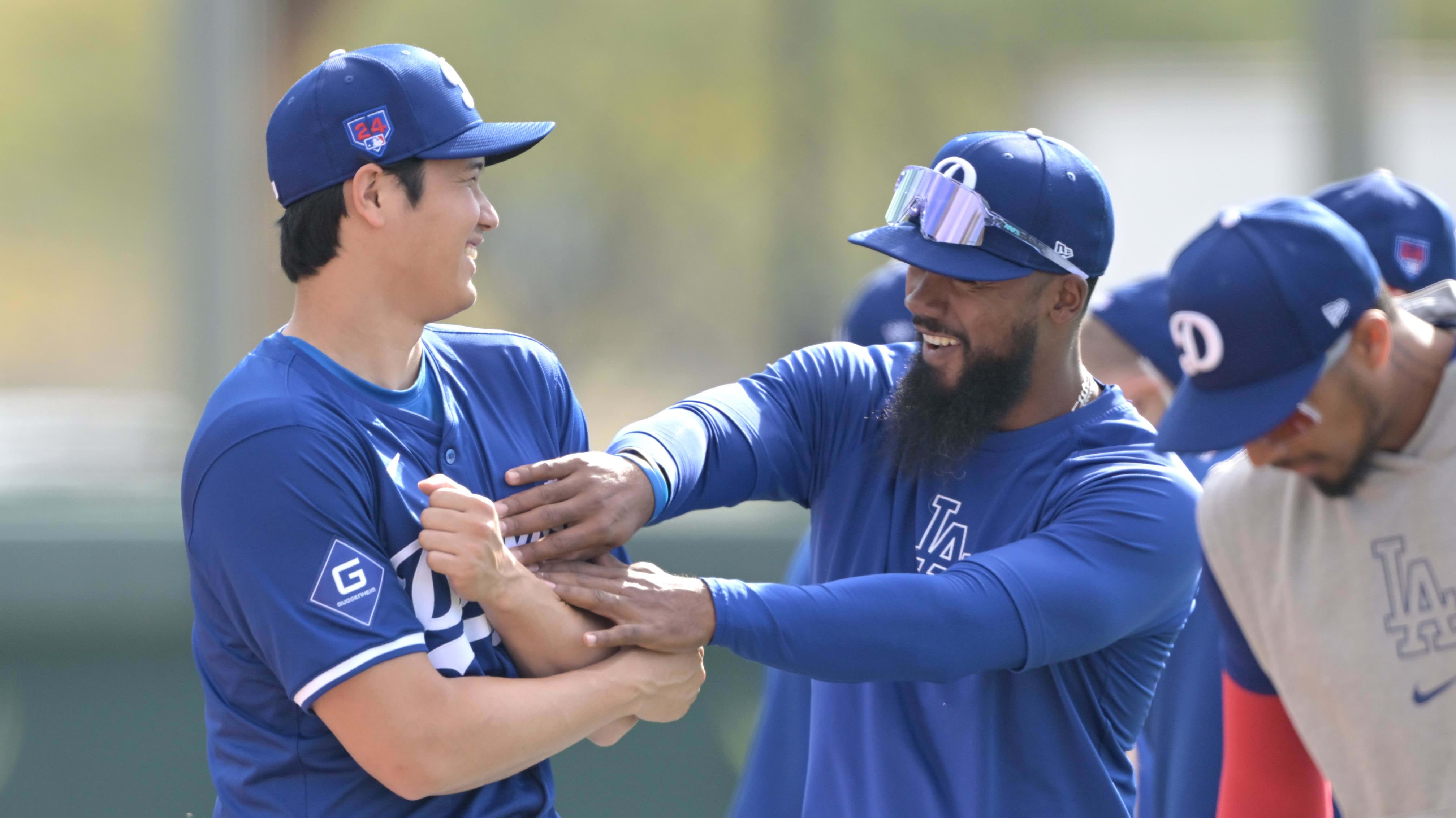 New Dodgers Shohei Ohtani, Teoscar Hernández Aren’t Letting Language Barriers Get in the Way