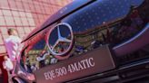 Mercedes Earnings Drop on Model Changeovers, EV Slump