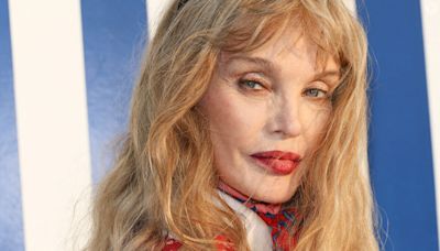 Arielle Dombasle va jouer un rôle majeur aux JO de Paris ! Elle dévoile ses sports préférés, certains vont vous surprendre