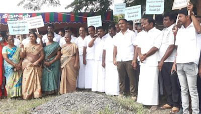 Protesters demand flyover on Salem–Kochi National Highway