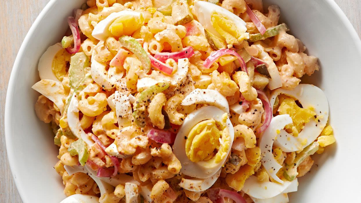 We Can't Stop Making This Deviled Egg Macaroni Pasta Salad for Summer Potlucks