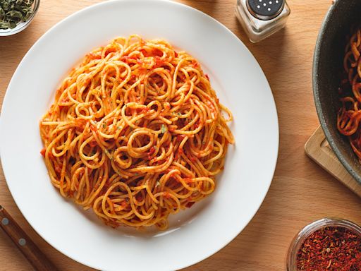 Can you eat pasta and lose weight? A dietitians shares the healthiest options