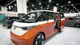 Milwaukee Auto Show attendees shed light on Wisconsin's lagging embrace of electric vehicles