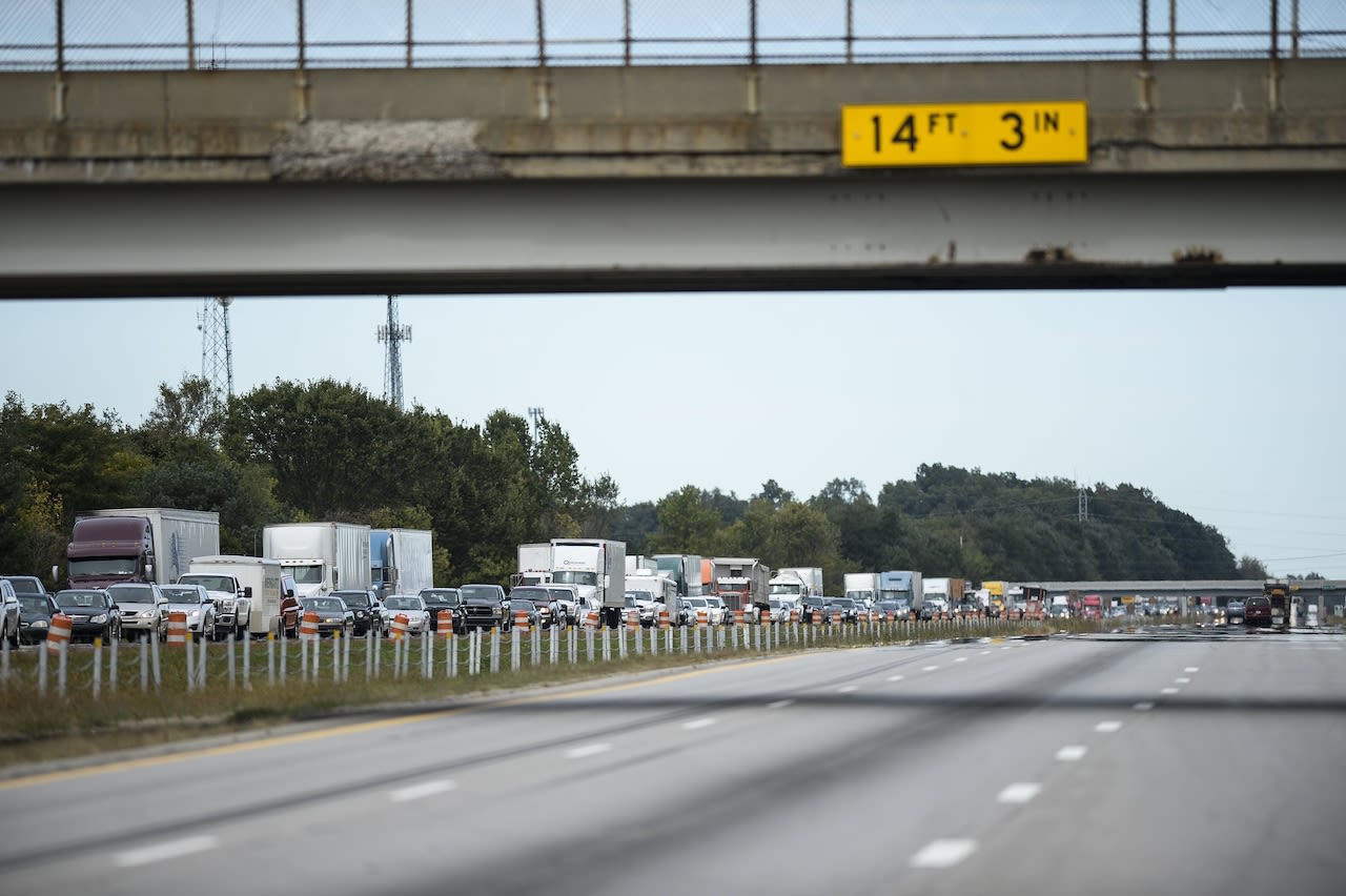 2 bridges over U.S. 23 closing for construction in southern Washtenaw County