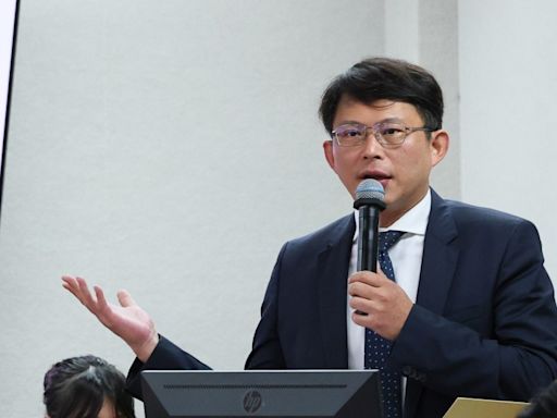 「台版柬埔寨案」首腦昔犯31罪卻免坐牢 黃國昌點出問題：法官裁量權過大-風傳媒