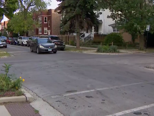 Neighbors on Chicago's Northwest Side have had it with gunfire; police say gang war is to blame