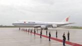 Xi's plane lands at Paris Orly Airport