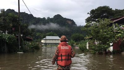 Morning downpour displace over 450 residents in Penampang, believed to be worst flood in Sabah district in 20 years