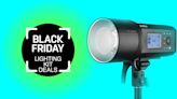 I'm a pro portrait photographer, and these are my top 5 Black Friday lighting kit deals!