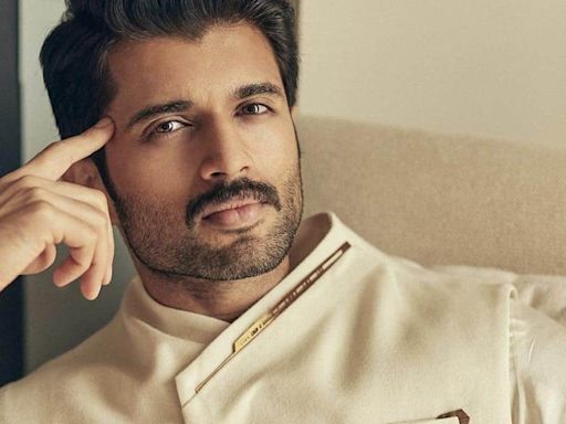 Vijay Deverakonda receives a warm welcome in Sri Lanka as he resumes shoot for VD 12