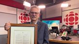 After 3 decades on Ottawa's airwaves, Laurence Wall is hanging up the mic