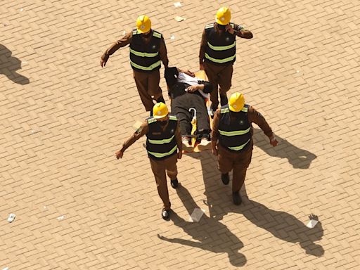 Peregrinos relatam problemas por calor extremo durante o hajj em Meca; número de mortes passa de mil