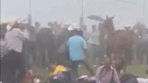 VIDEO: Accidente en carrera de caballos deja tres lesionados en Tenochtitlán, Veracruz