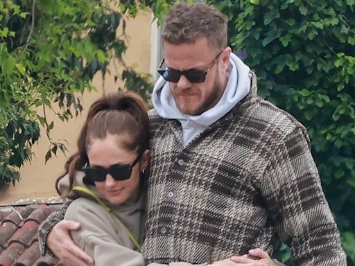 Minka Kelly & Boyfriend Dan Reynolds Show Off Cute PDA on Lunch Date in L.A.