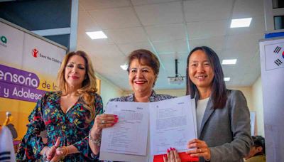 Koica Entrega equipamiento para prevenir embarazos en adolescentes - El Diario - Bolivia